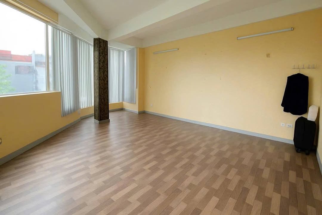 Cho thuê sàn VP Lê Hồng Phong, Hà Đông - 70m², 2PN, Full Kính