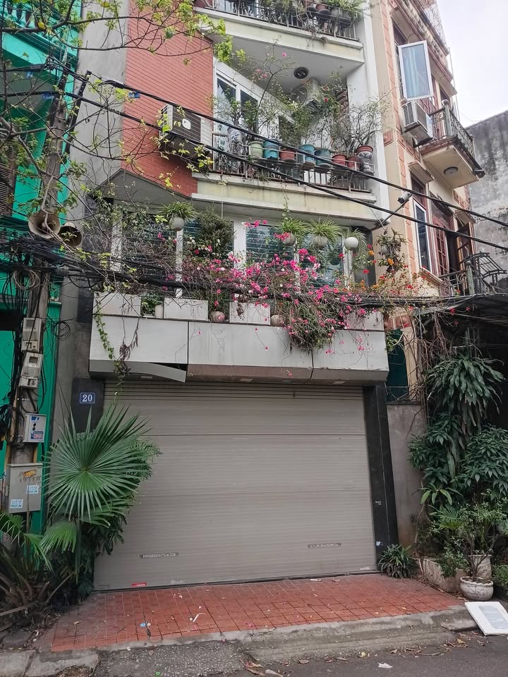 Nhà 47m² 5 tầng Hoàng Mai, Hà Nội - Sổ đỏ chính chủ, gần chợ 100m