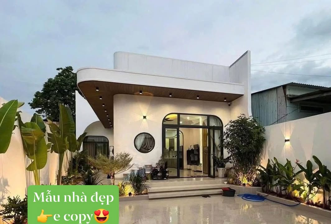 Bán Đất Vườn 220m² TT Phan Thiết - Sổ Hồng Sẵn, Ngang 10m Đẹp