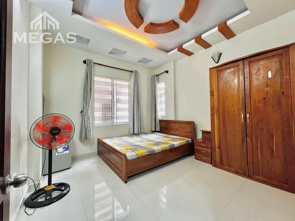 Studio Full Nội Thất Q.1 - Ngay Công Viên Lê Thị Riêng