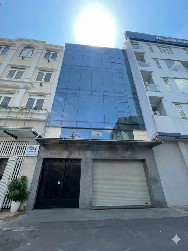 Nhà Hẻm Xe Hơi Nguyễn Gia Trí, Bình Thạnh - 72m², Giá 60 Triệu