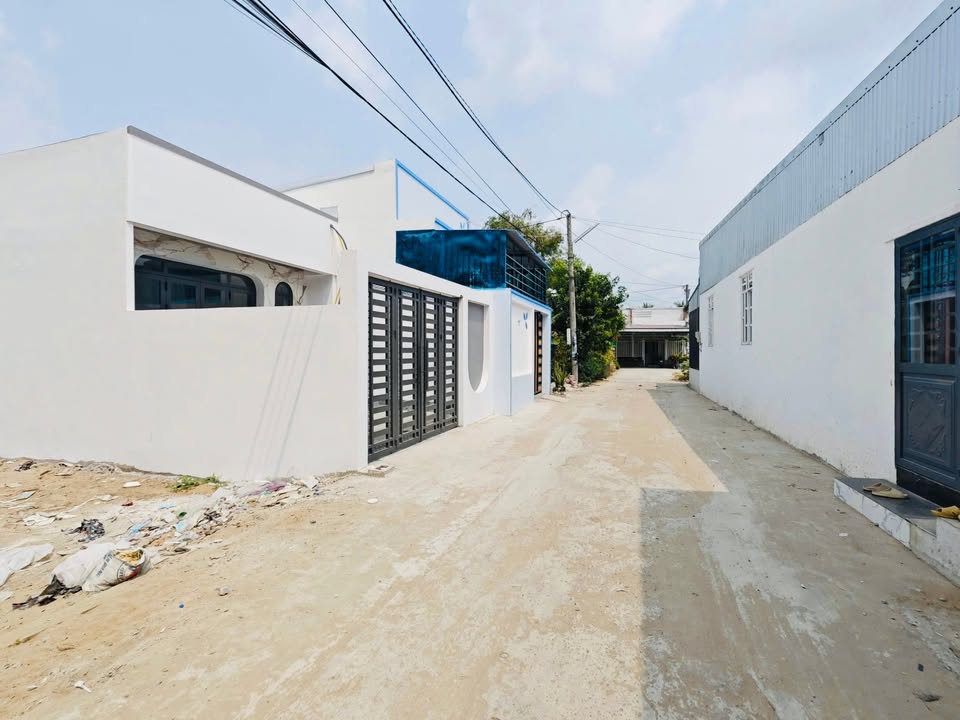Nhà 100m² Hẻm 39 Ngô Thì Sĩ, Rạch Giá - Sẵn Sàng Vào Ở Ngay