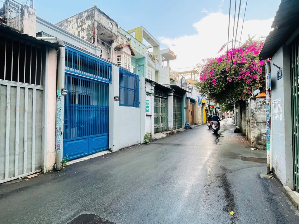 Nhà 115m² Lê Văn Việt, Hiệp Phú - Sổ hồng riêng, ô tô vào nhà