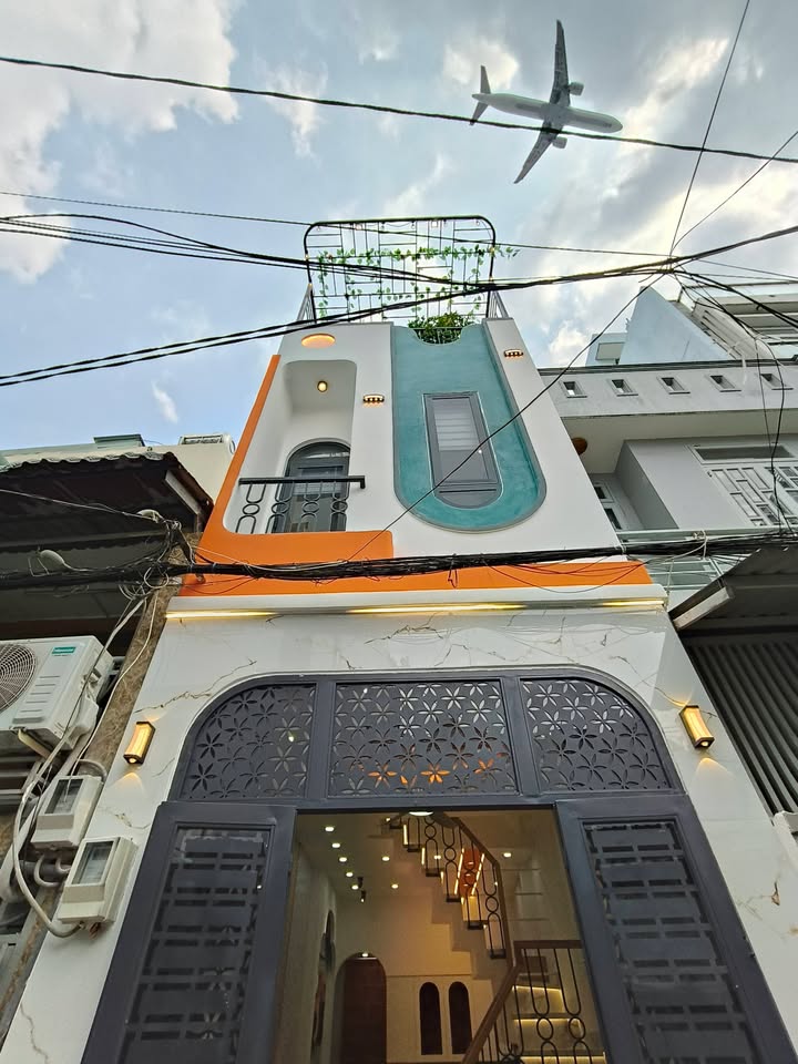 Nhà đẹp Gò Vấp 25.5m² Full Nội Thất - Hẻm Xe Hơi 5.39 Tỷ