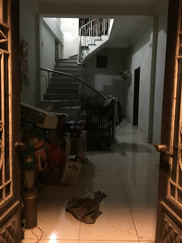 Bán Gấp Nhà 2 Tầng Kim Quan, Long Biên - 57m², 3.75 Tỷ, Sổ Đỏ Nở Hậu