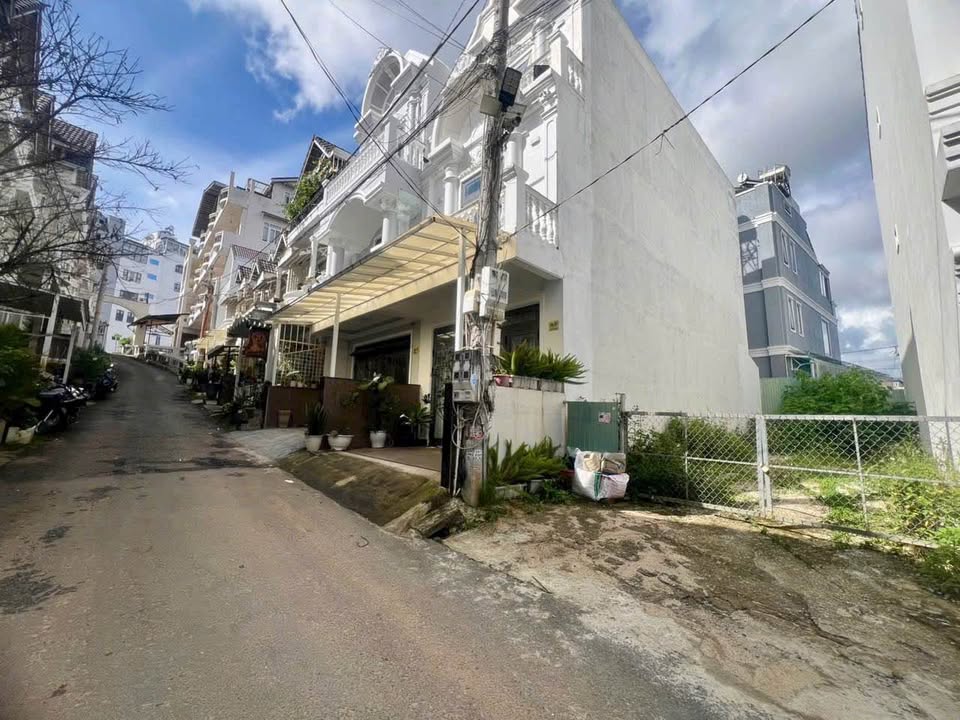 Đất Hẻm Phù Đổng Thiên Vương Đà Lạt 82m² - Sổ Riêng Xây Dựng - Giá 6.5 Tỷ