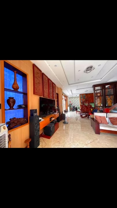 Nhà 3 Mê Rưỡi Lô Góc 90m² Tuy Hòa - Sổ Hồng Hoàn Công, Giá 4.8 Tỷ