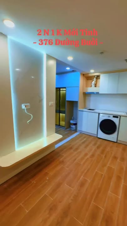 Cho thuê căn hộ 2PN1WC full nội thất, Đường Bưởi, Ba Đình - 10 triệu