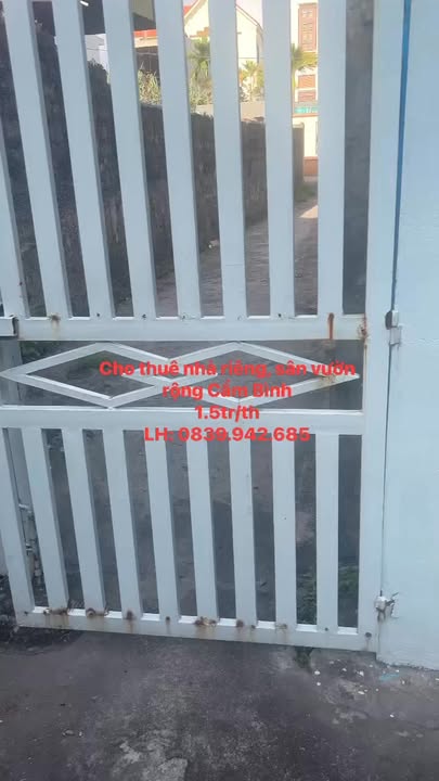 Nhà Cẩm Bình 2PN Sân Vườn Giá 1.5 Triệu/Tháng - Sẵn Sàng Ở Ngay