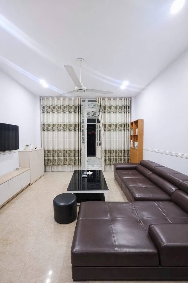 Nhà Hồ Học Lãm, 4x8m, 4 Tầng, Sổ Hồng, Giá 3.58 Tỷ - Bán Gấp!