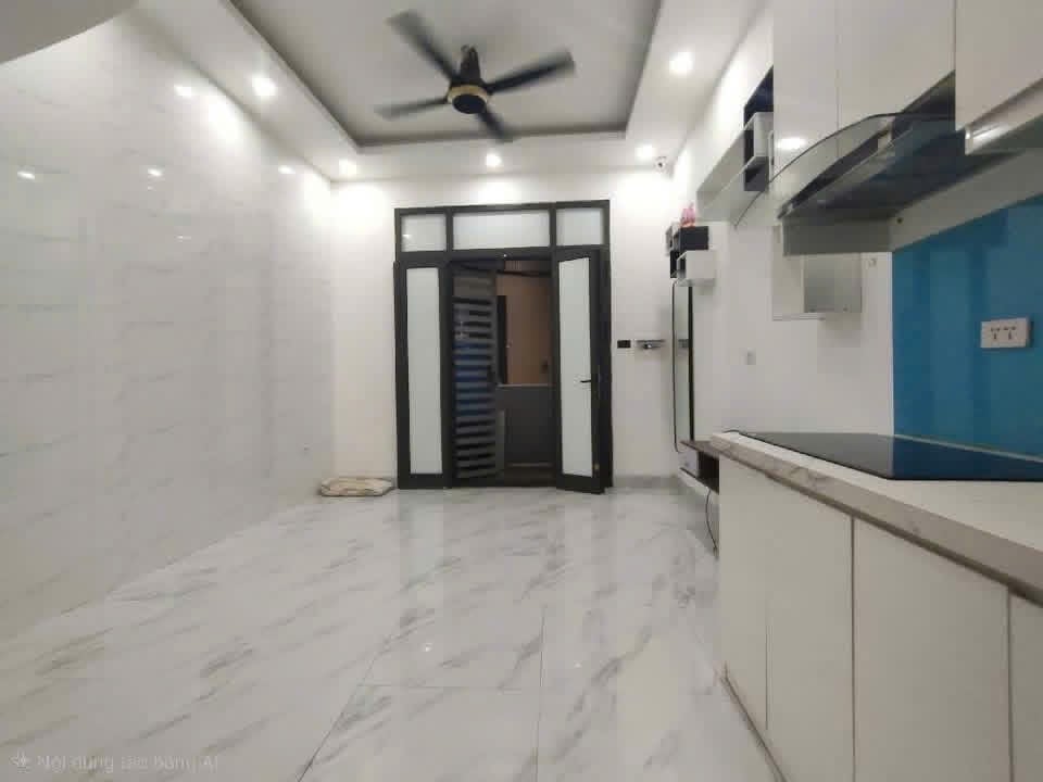 Nhà Kim Hoa Đống Đa 30.8m² giá 5.95 tỷ - Sổ hồng sẵn, giao ngay!