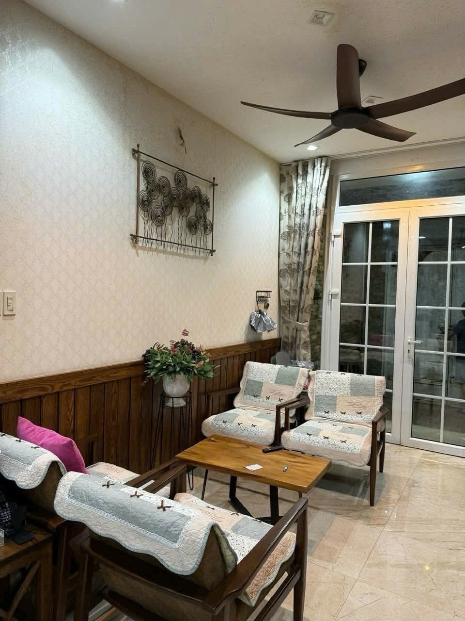 Nhà phố Tân Bình 90m² - Giảm sâu, ô tô vào tận nhà, ở ngay!