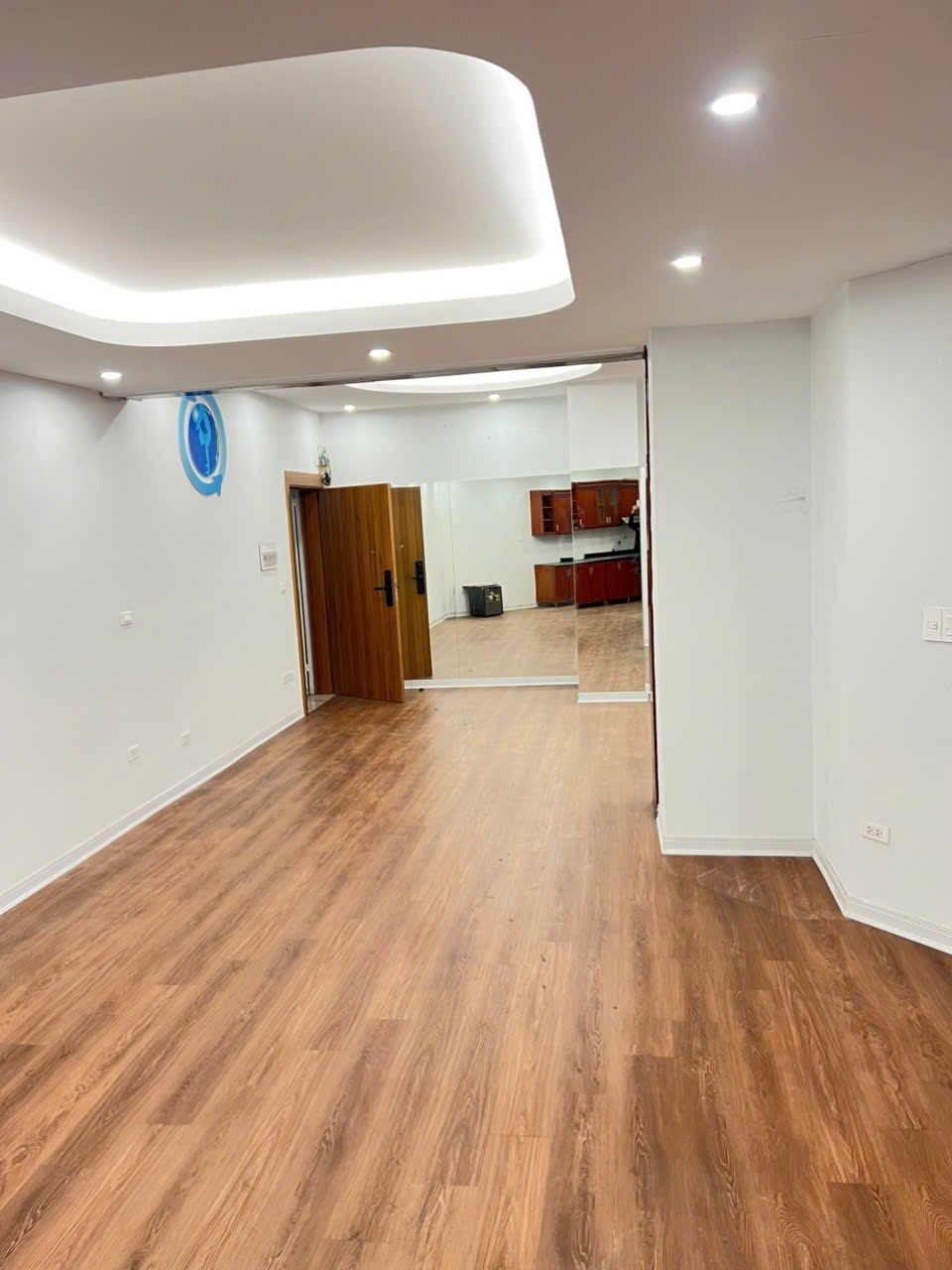 Căn hộ Mỹ Đình 110m² giá 7.7 tỷ - Căn góc, sổ hồng sẵn sàng giao dịch!