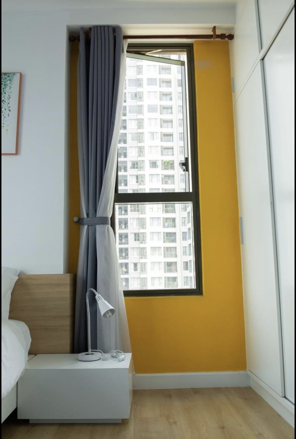 Căn hộ Icon 56 Quận 4 93m² giá 9 tỷ - Căn góc view đẹp!