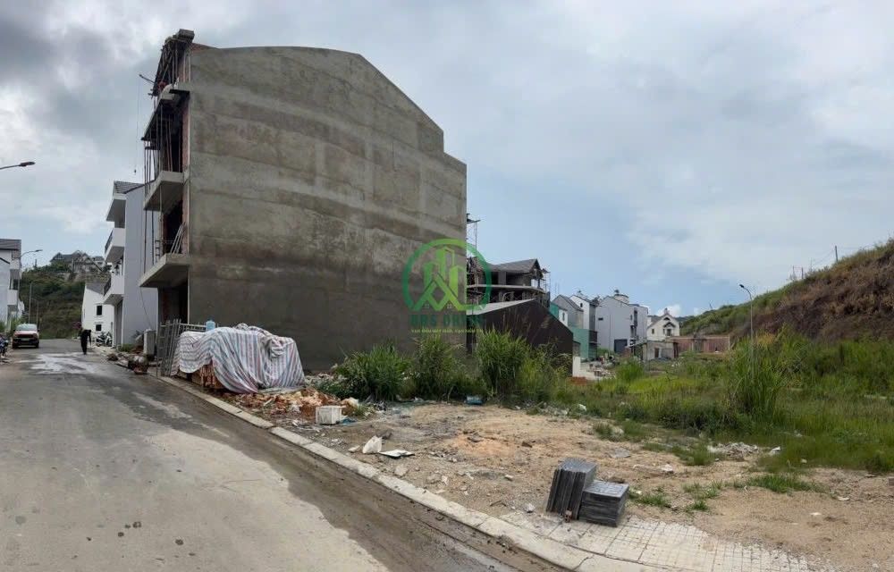 Đất Nền Đà Lạt 85m² - Giá Đầu Tư 6.6 Tỷ, Sổ Riêng, Vị Trí Đắc Địa