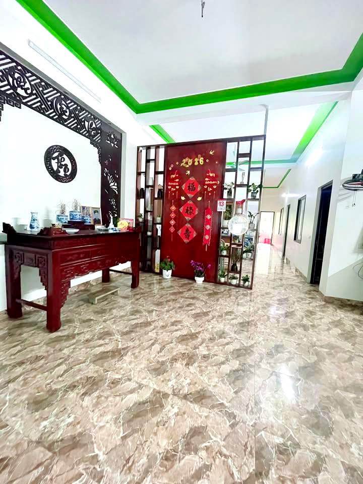Nhà 150m² Đồng Tuyển, Lào Cai - 1.75 Tỷ, Sân Ô Tô, 3PN
