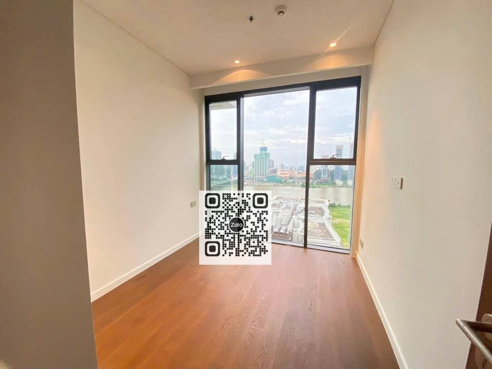 Cho thuê căn hộ The Crest 3PN 129m² - Nội thất cơ bản, giá 80 triệu/tháng