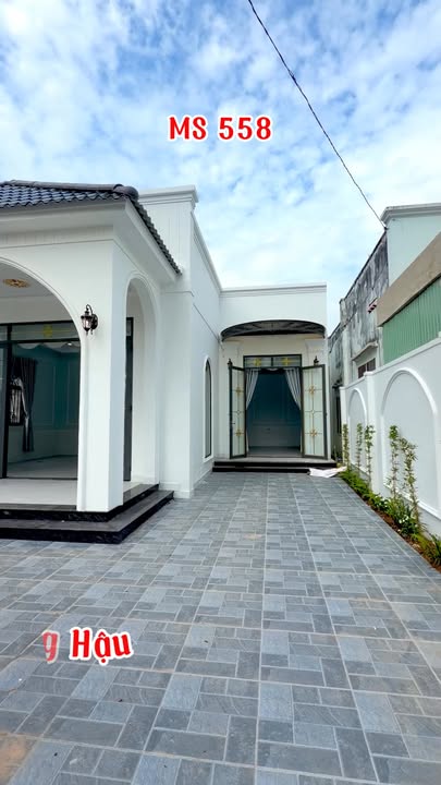 Nhà Chữ L Mặt Tiền 10m Tây Ninh - Sân Ô Tô Rộng 2.35 Tỷ