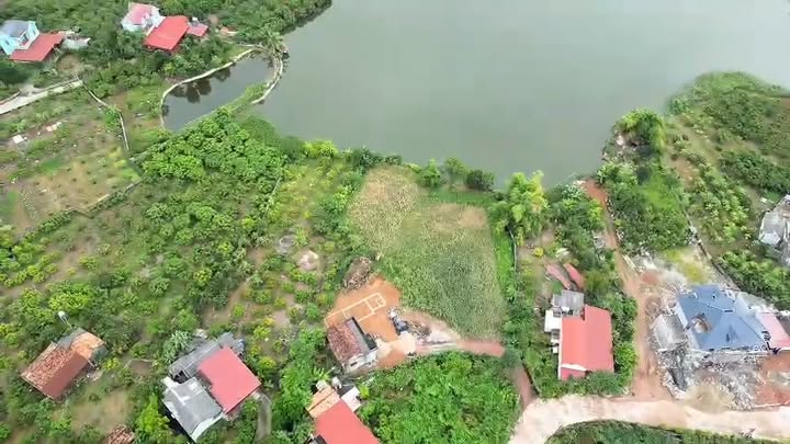 Đất nền Phường Chũ Lục Ngạn 107m² - Hai Mặt Tiền, Sổ Hồng Rõ Ràng