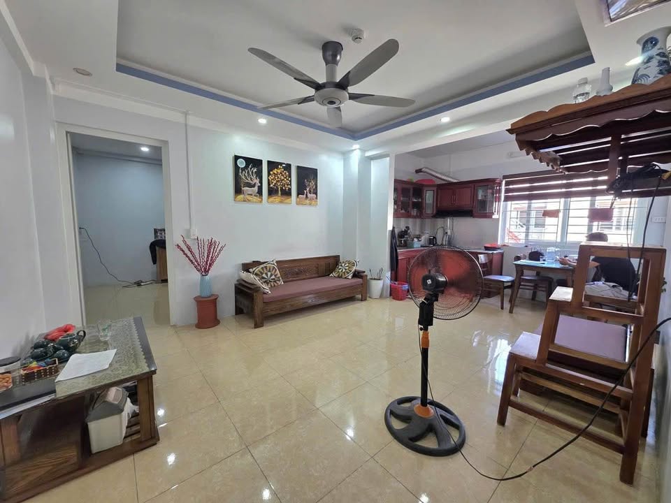 Chung cư Nam Tiến T6 57m² - 690 triệu - Sổ đỏ sẵn sàng