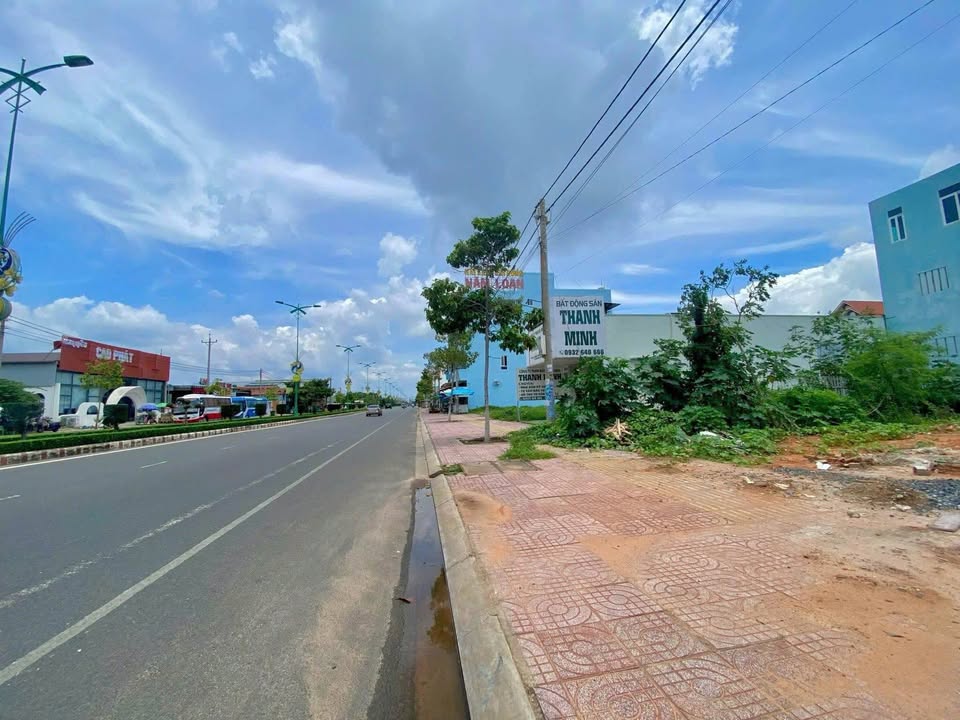 Mặt Tiền Kinh Doanh Hùng Vương 200m² - Cơ Hội Vàng Tại Phan Thiết