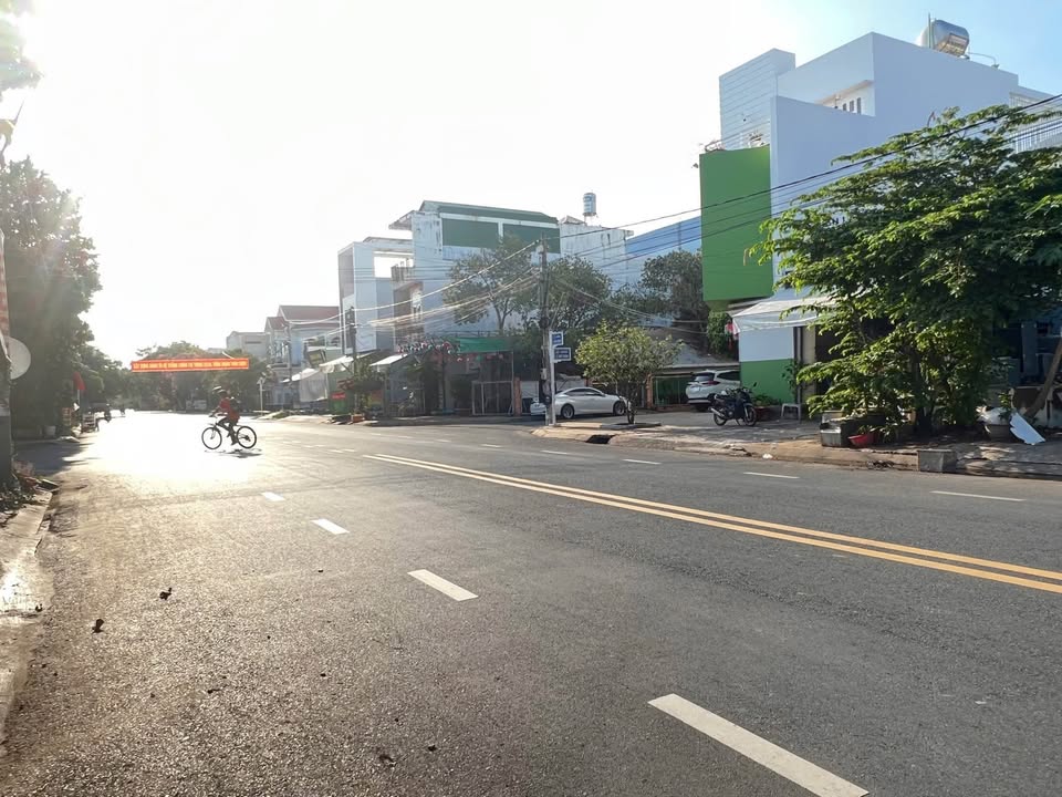 Bán đất mặt tiền Hàm Nghi, Long Xuyên 71.5m² - Kinh doanh đắc địa