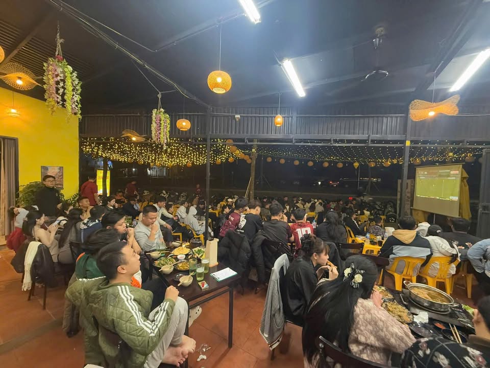 Shophouse Vinh Hoang Hoang Mai 200m2 500 tr - Mat tien KD