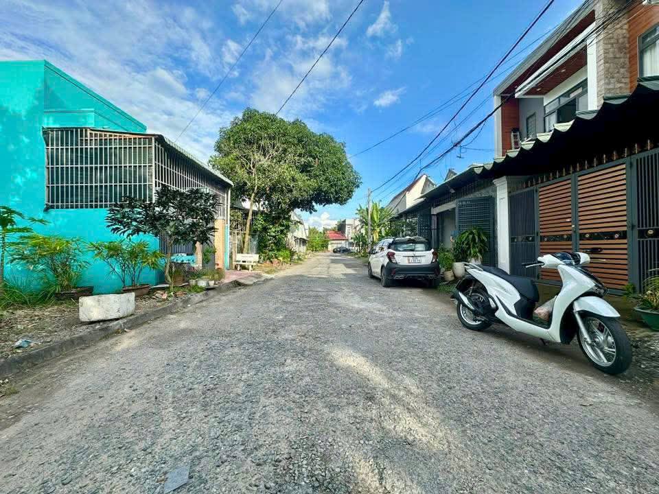 Đất Mặt Tiền Nguyễn Quân, Tân An - 320m² - 4 Tỷ - Sẵn Sàng Đầu Tư