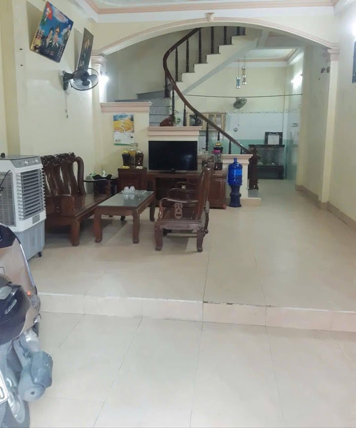 Nhà 3 Tầng Phù Nghĩa Nam Định 52m² Hướng Bắc - Giá 1.95 Tỷ