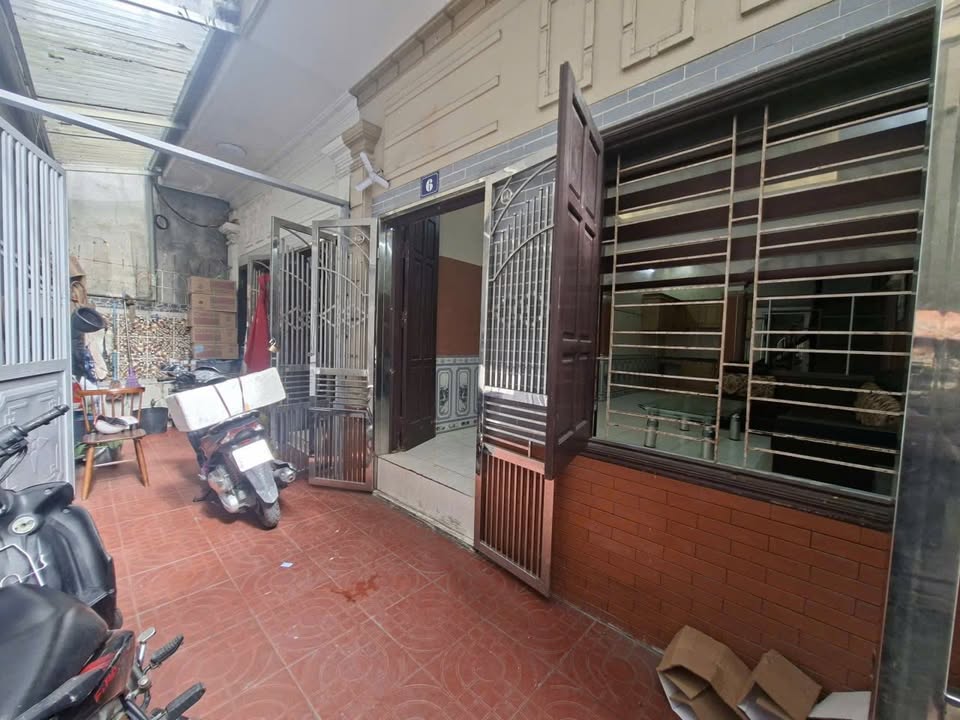 Nhà 3 tầng cho thuê đường Thư Trung, Hải Phòng - 43m² giá 6 triệu/tháng