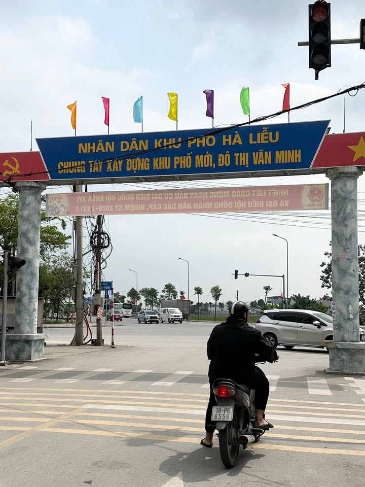 Nhà Mặt Tiền Kinh Doanh Phường Phương Liễu, Quế Võ - 99m², 3.9 Tỷ