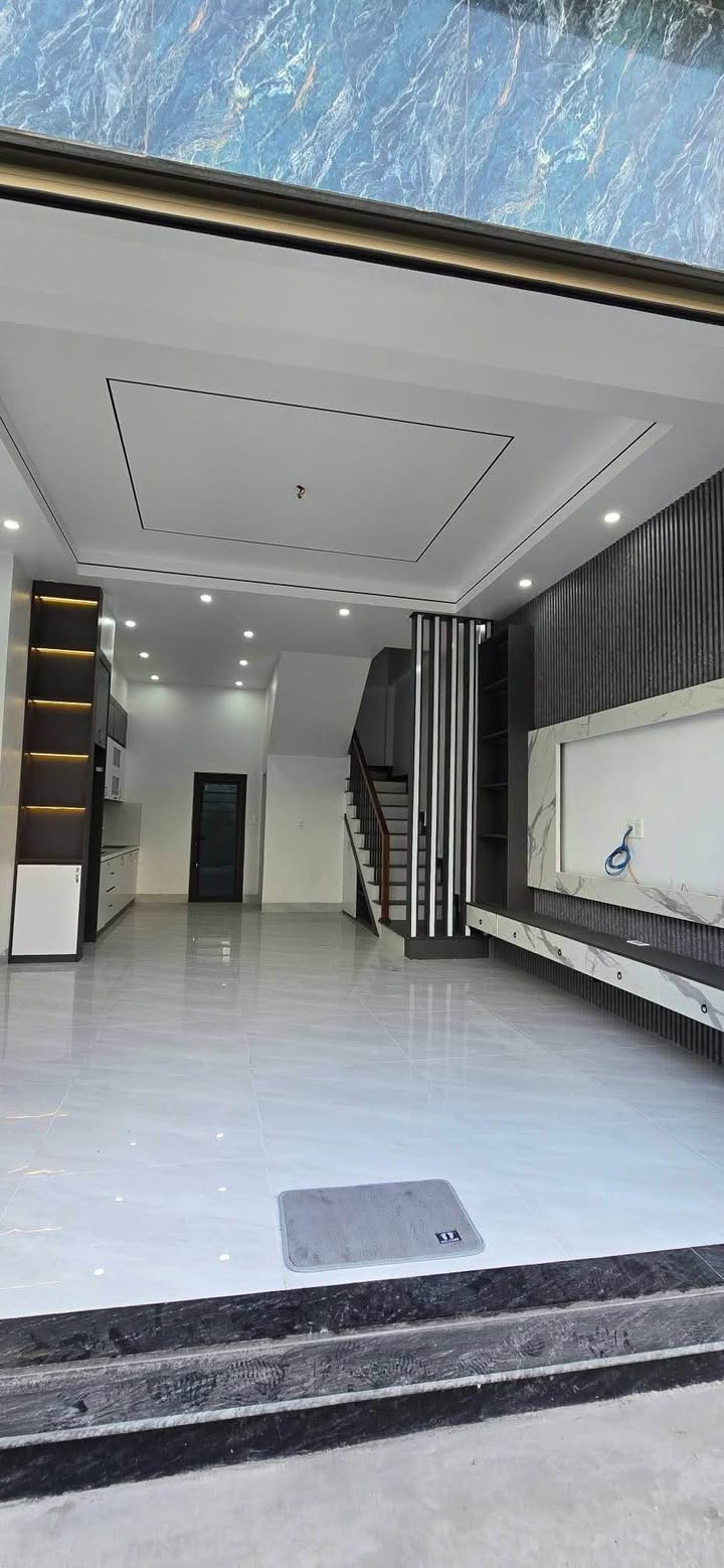 Nhà 4 tầng 40m² Ngõ Chợ Chi Lăng, Hải Dương - Giá 2.8 tỷ