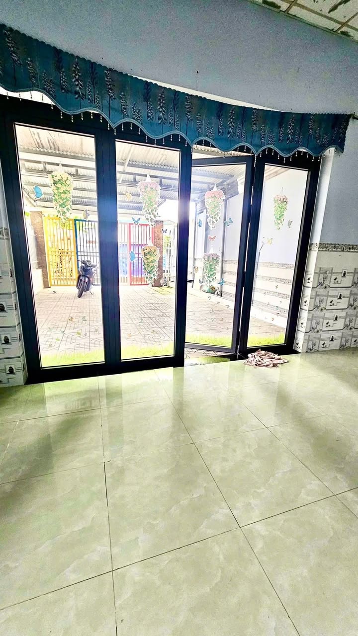 Bán Gấp Nhà 130m² Sổ Hồng Riêng, 1 Sẹc Hùng Vương, Nhơn Trạch