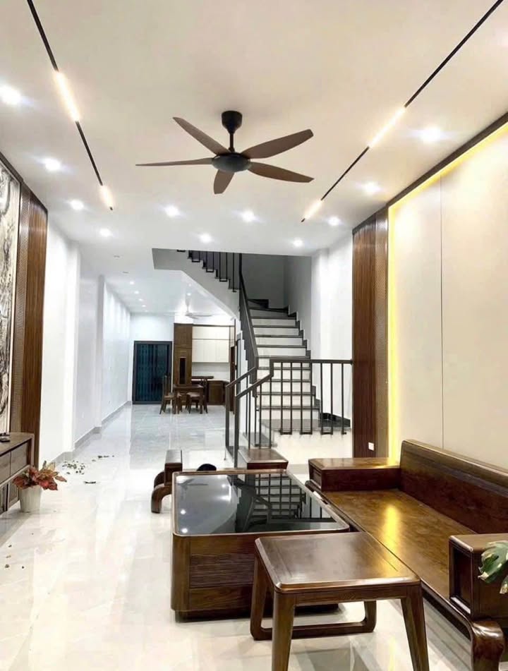 Nhà Mặt Phố Lương Thế Vinh, Hải Dương - 72m², 3 Tầng, Kinh Doanh Đỉnh Cao