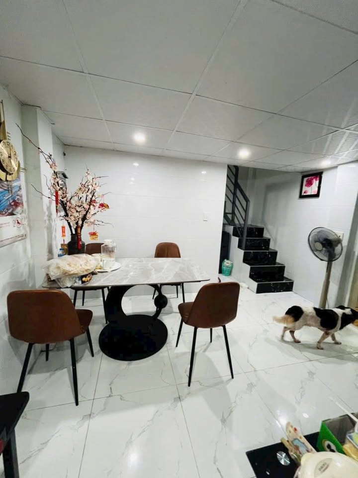 Nhà Sổ Hồng Riêng Phường Đông Hòa - 47.4m² Giá Tốt, 2.49 Tỷ