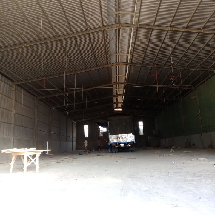 Cho thuê Xưởng 1100m² Thuận An, Bình Dương - Đường Xe Tải Lớn
