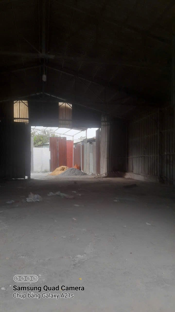 Cho thuê kho 300m² Bình Dương - Gần Ngã 3 Khánh Bình, Xe Cont Vào Tận Nơi