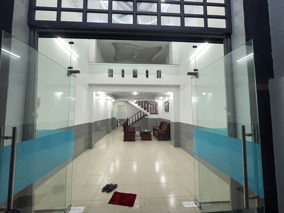 Nhà Mặt Tiền Hà Huy Giáp Q12 - 5PN, 5 Lầu, Kinh Doanh Đỉnh Cao