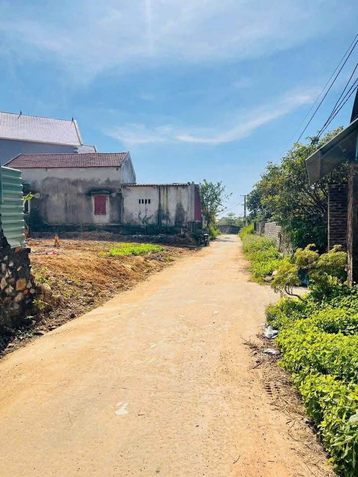 Đất nền Lan Mẫu 200m² - Mặt tiền 8m - Hơn 1 tỷ - Sẵn sàng xây nhà