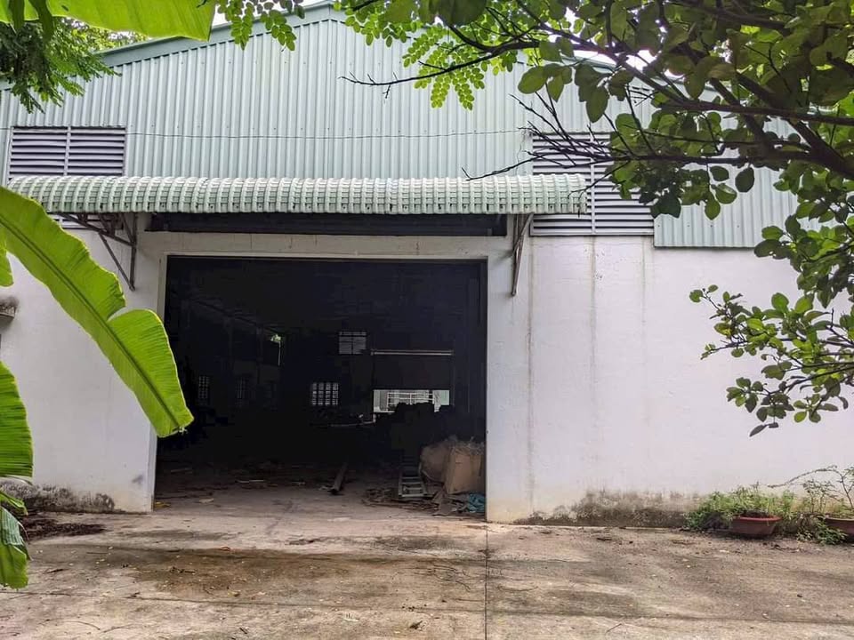 Cho thuê kho xưởng 1000m² tại Tân Uyên, Bình Dương - Giá 20 triệu/tháng