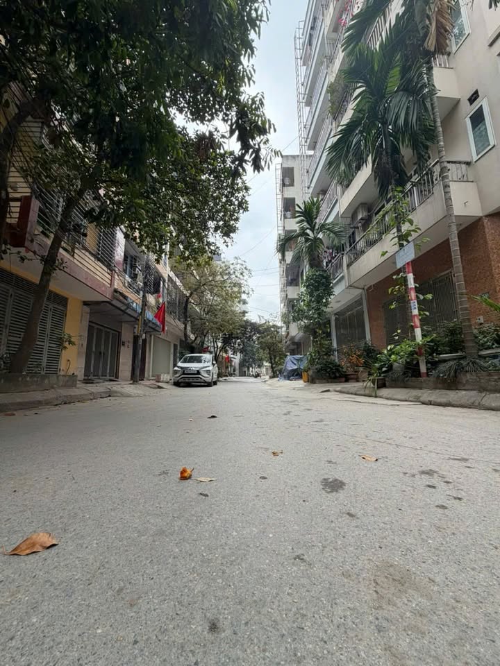 Bán Gấp Nhà Phân Lô Mộ Lao 50m², 5 Tầng, Ô Tô Đỗ Cửa - Giá 11 Tỷ