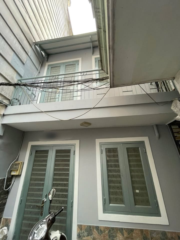 Nhà Cho Thuê Gần CV Lê Thị Riêng Q10 - 28m², Sẵn Sàng Ở Ngay