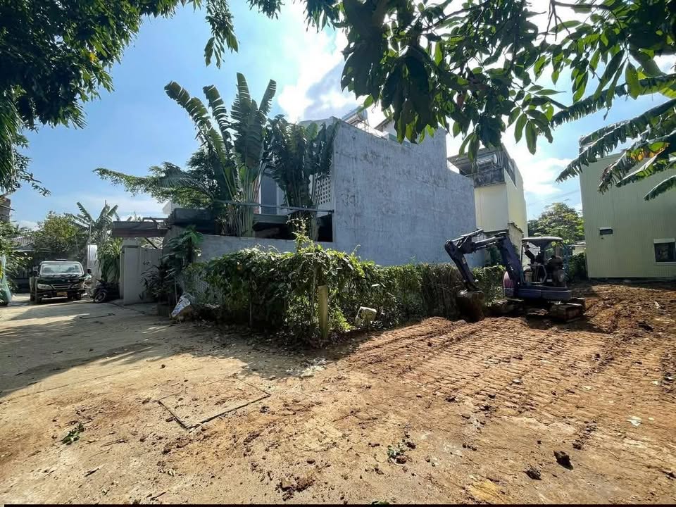 Đất Hẻm Trần Hưng Đạo - 110m² Giá 1.3 Tỷ Thương Lượng - Trung Tâm Quảng Ngãi