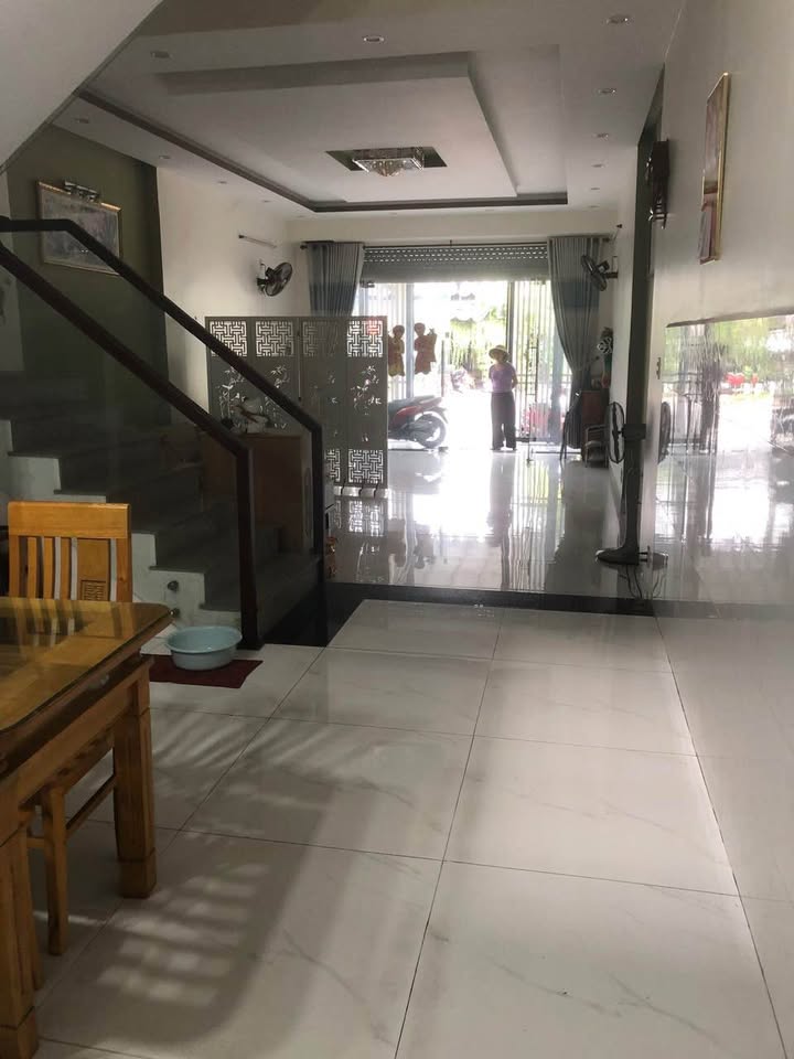 Mặt Bằng Kinh Doanh 81 Tú Mỡ, Đà Nẵng - Vỉa Hè 5m, Sẵn Sàng Đón Khách