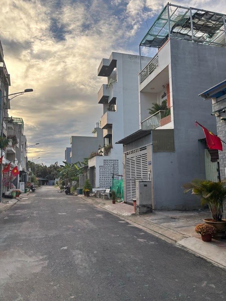 Bán Đất Vàng KDC Nam Khang, TP. Thủ Đức - 56m² - 4.4 Tỷ