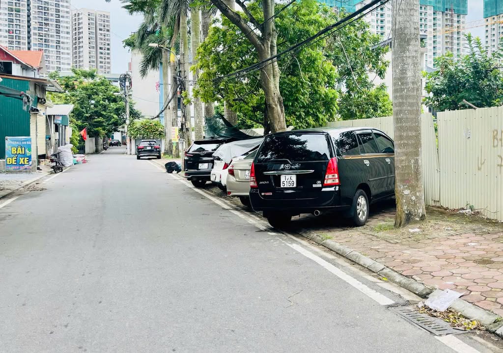 Nhà riêng 200m² 7 tỷ, Trâu Quỳ, Gia Lâm - Sẵn Sàng Vào Ở Ngay