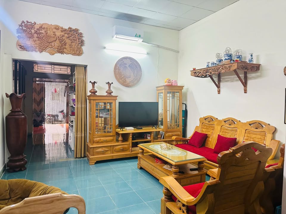 Nhà cấp 4 Tô Hiệu, Sơn La 97m² Hướng Tây - Giá 1.2 tỷ