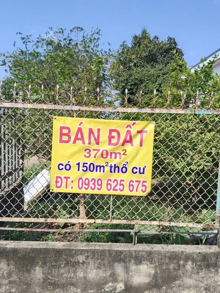 Bán Đất Mặt Tiền Đinh Công Chánh, Cần Thơ - 4.5 Tỷ, Ngang 18.75m, Sổ Thổ Cư