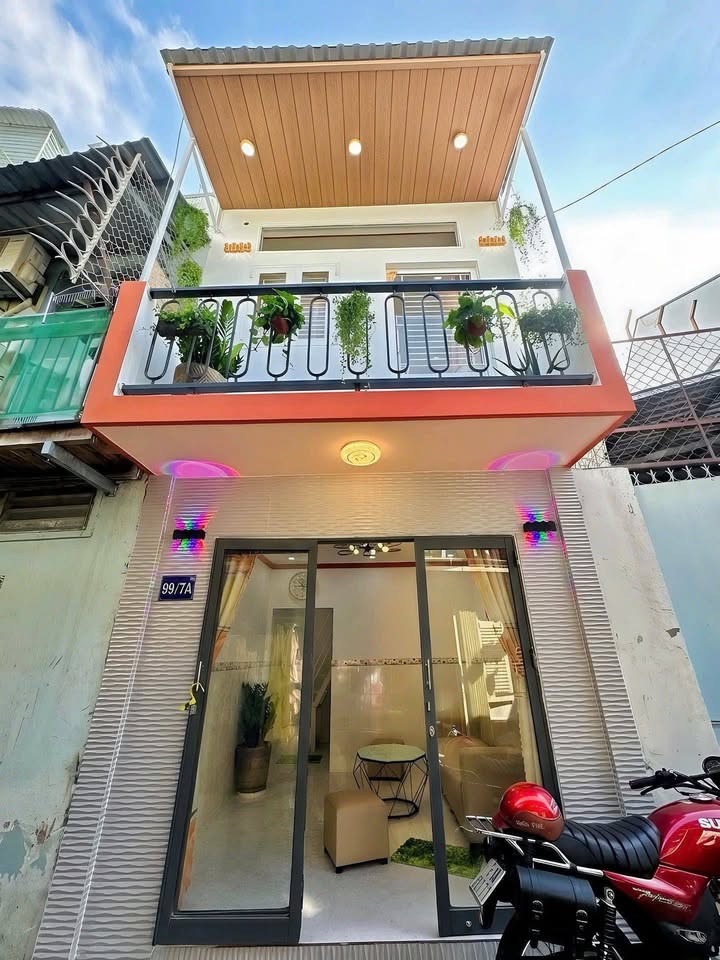 Nhà Kế Chợ Ninh Kiều 14.2m² - Sổ Hồng Hoàn Công - 1.12 Tỷ