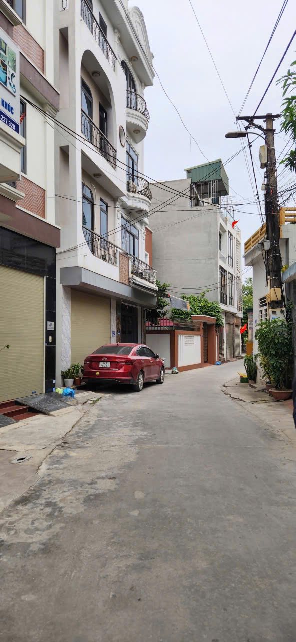 Nhà 79m² Ngõ 160 Vũ Hữu, Hải Dương - Ô Tô Tránh, 4PN Khép Kín, Giá 3 Tỷ